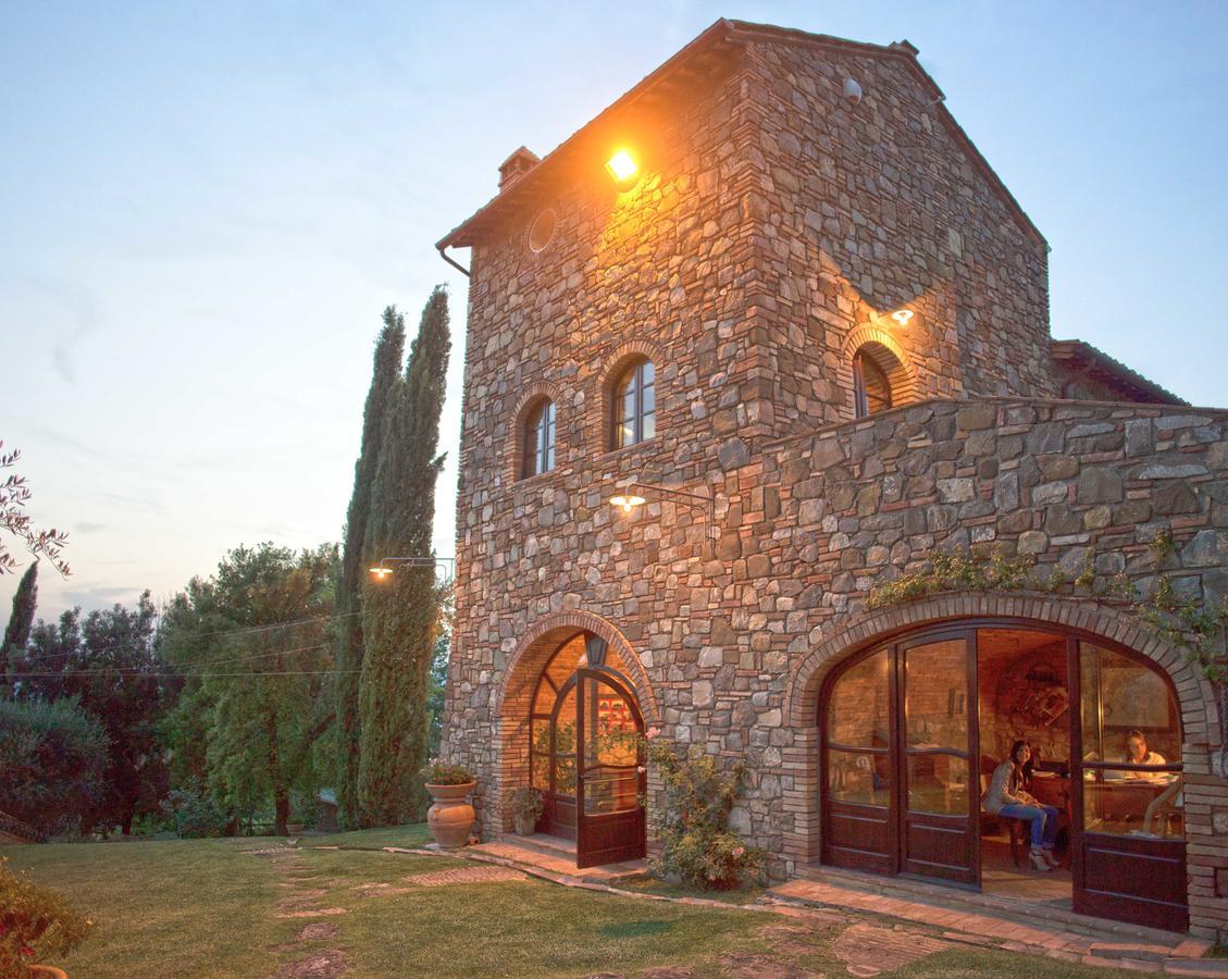 Residenza Storica Casale Pozzuolo Сasa de vacaciones *